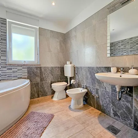 Apartment Pavlovic