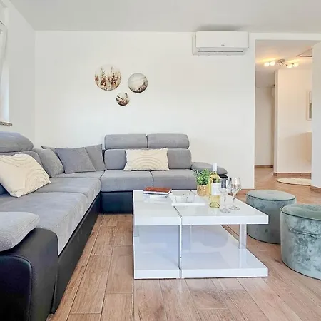 Apartment Pavlovic Bužinija