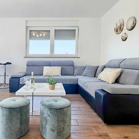 Apartment Pavlovic