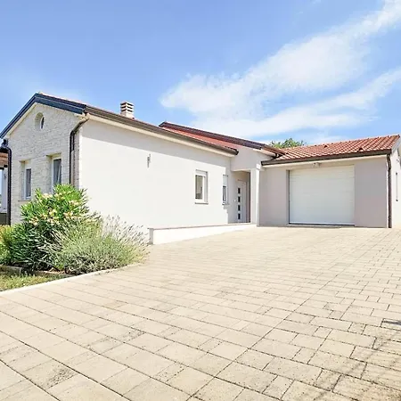 Pavlovic * Bužinija