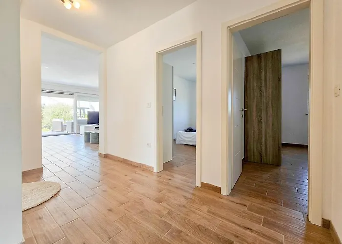 Pavlovic Appartement Bužinija